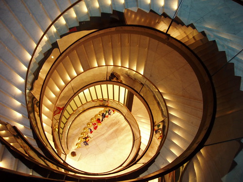 200710250017_Strasbourg-spiral-staircase