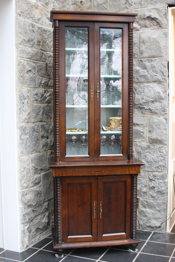 For Sale Dining Room Hutch China Cabinet Montreal Kijiji Flickr