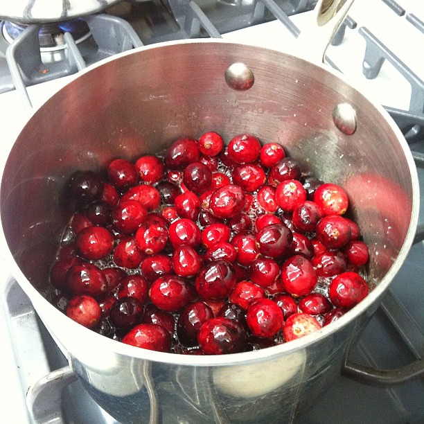 Making homemade cranberry sauce. #hourlyphoto
