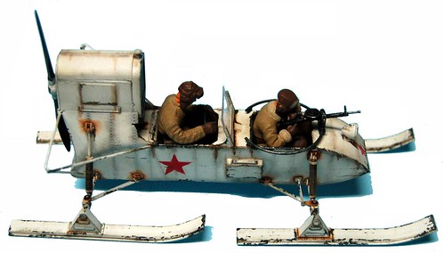 Trumpeter 1/35 02322 Soviet Aerosan RF-8 