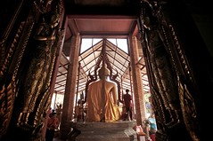 Wat Yai Chaimongkol Buddha Image Hall