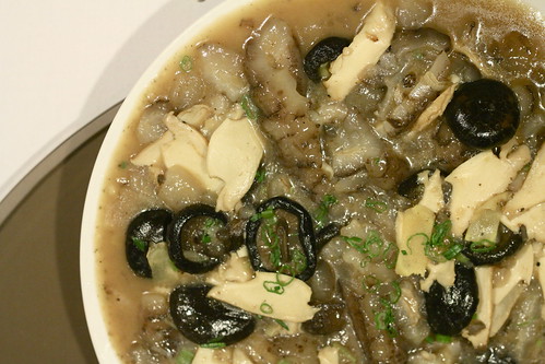 Sea Cucumber, Abalone, Black Mushrooms in Superior Broth