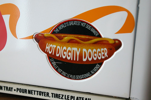 hot_diggity_dogger_01