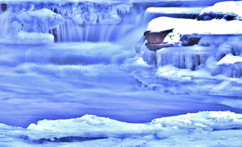 longexposure blue snow ontario canada water river falls icy almonte mississipiriver lanarkcounty bensenior mississipimills