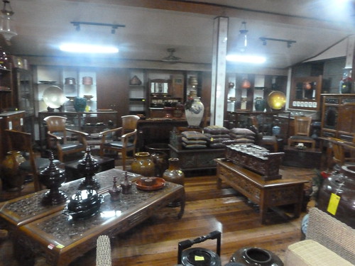 Legaspi antique store- ohmybuhay