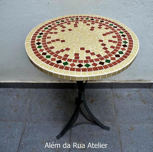 Tampo de mesa em mosaico