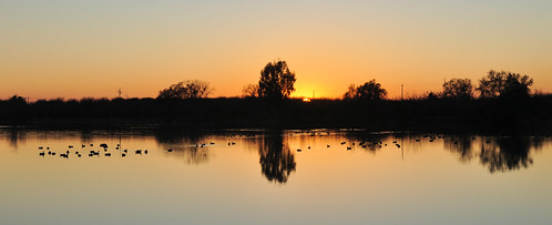 california sunset reflection silhouette naco thousandtrails nikond90 lakeminden nikkor18to200mmvrlens