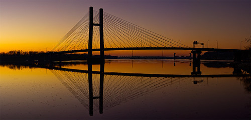 bridge sun burlington sunrise river mississippi iowa rise