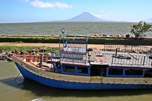 nicaragua sanjorge boat blue ferryport ometepe volcanconcepcion volcano lake lakenicaragua centralamerica centroamerica island islaometepe