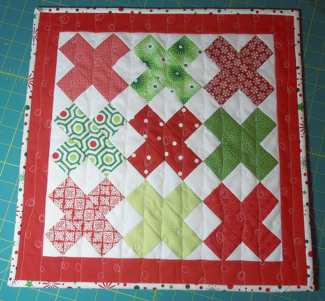 Mini-X Christmas quilt