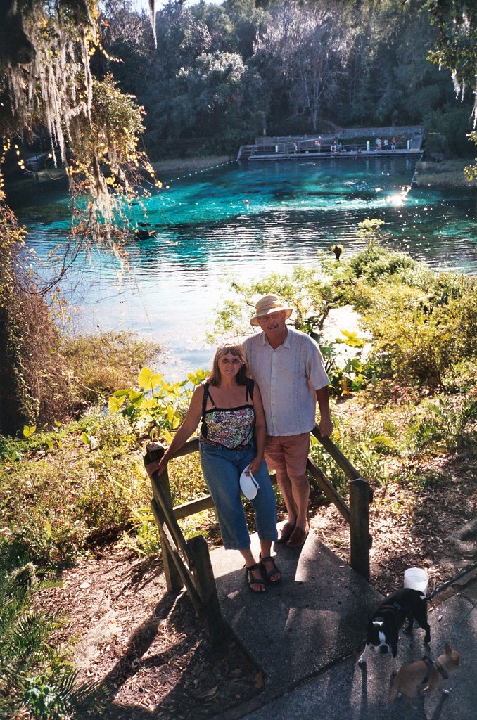 mom and dad at rainbow springs