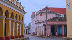 Vista hacia el Teatro Villena, Remedios, Cuba