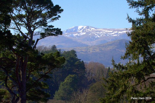 greatbritain trees snow mountains colour nature wales countryside scenery adventure national views snowdonia nationaltrust scenes conwy valleys peterham