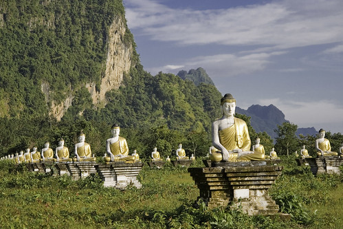 pagoda burma stupa karen myanmar paya paan kayin birmania estupa thanlwin lumbinigarden hpaan zwegabin kyaikkalat salouén kyautkalatt