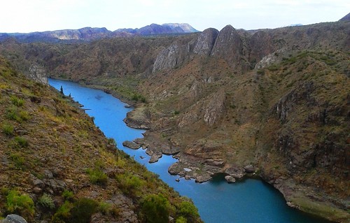 southamerica argentina rio river landscape paisaje mendoza andes sanrafael montaña diamante reyunos