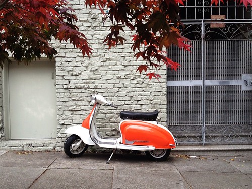 sf sanfrancisco street city red urban orange classic beauty vintage view scenic scooter lambretta sidewalk hotwheels commuter parked scoot lowerhaight vroooom twotone