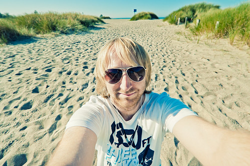 ocean vacation sun beach me sunglasses germany nikon warm badhairday selfie heiligenhafen d700 nikkor142428