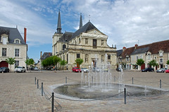 Richelieu (Indre-et-Loire) - Photo of Razines