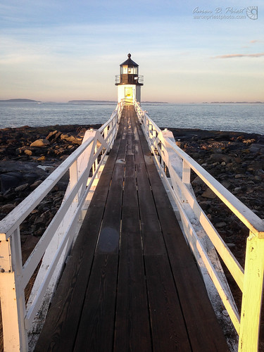 lighthouse sunrise coast spring unitedstates maine stgeorge marshallpoint