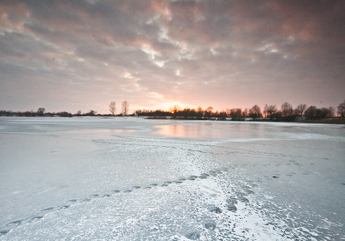 winter sunset lake ice night frozen cloudy patterns pwwinter