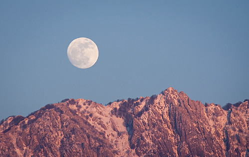 sunset sky moon night luna clear moonscape alpiapuane canonefs55250mmf456is 55250is