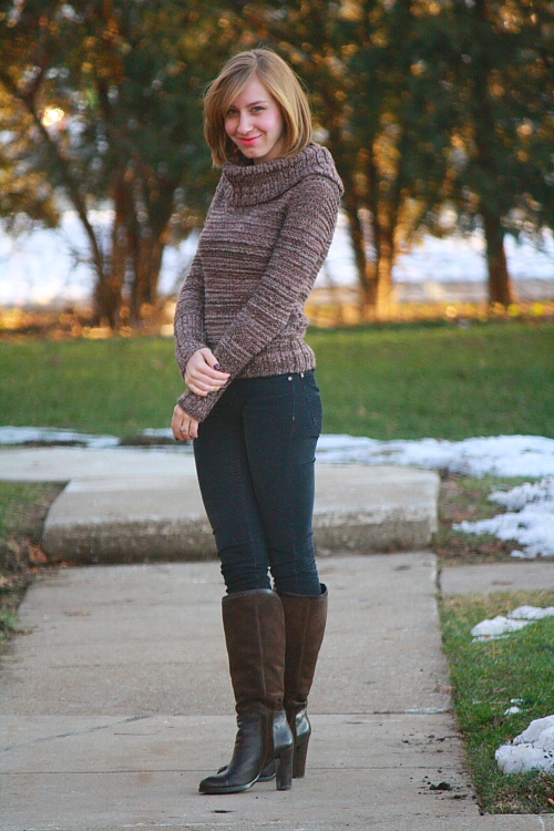 twIN STYLE: Daily Look: Keeping Cozy