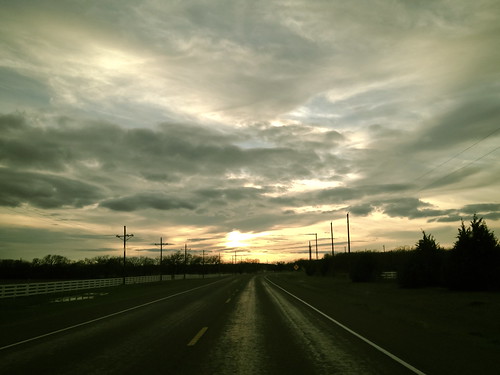 sunset sky cloud highway texas different tx josh denton strangely 455 lakerayroberts roadahead sanger iphone4s