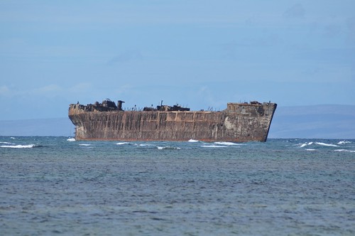 sunset beach hawaii shipwreck lanai manelebay