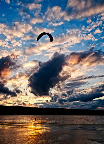 sunset summer lake ny newyork clouds ithaca cayugalake tompkinscounty parasurfing