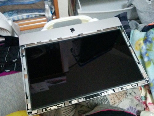 APPLE iMac MC509J/A27inc mid2010 SSD換装