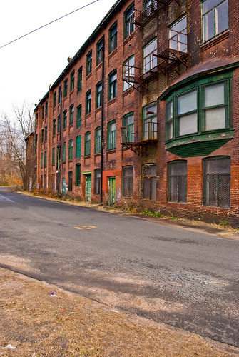 old brick factory ct condos mills enfield drygoods thompsonville 06082 bigelowsanford caskethardware