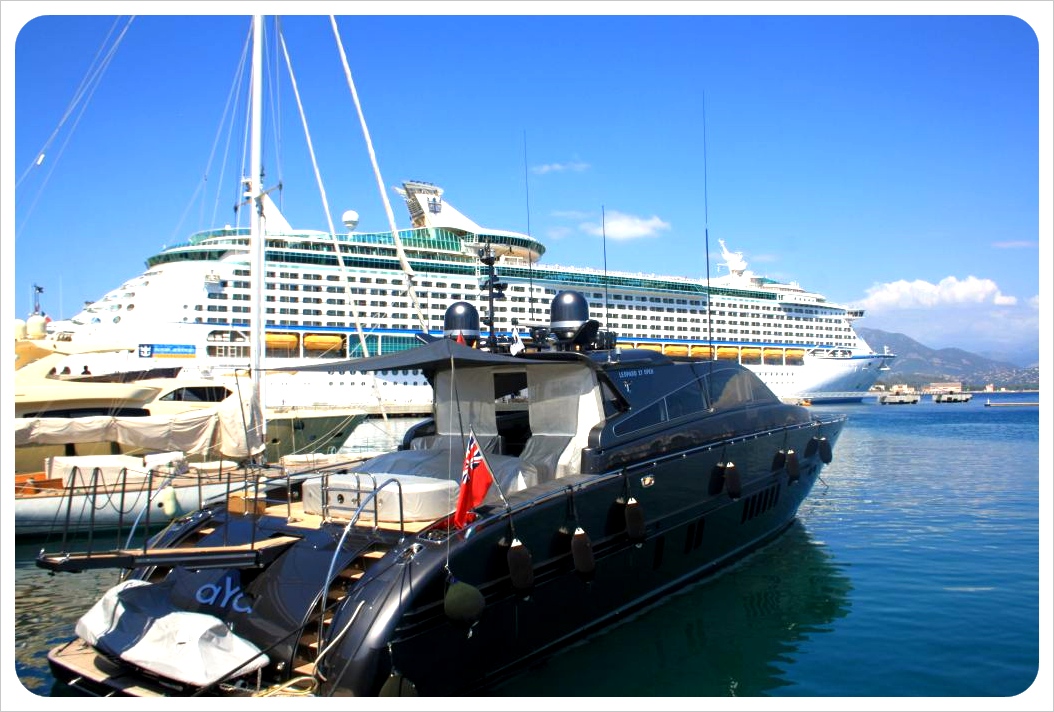 ajaccio yacht & cruiseship