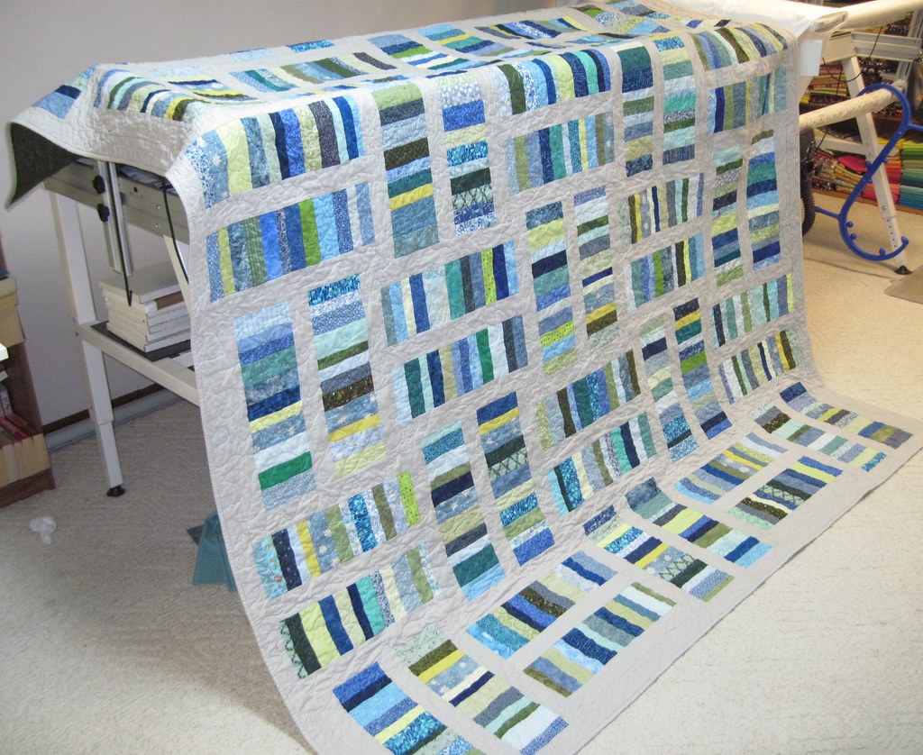 Coin Toss quilt by Sandi Walton at Piecemeal Quilts