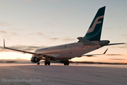 suomi finland bay labrador jet finnair goose airliner 170 embraer cyyr threemilesfinal