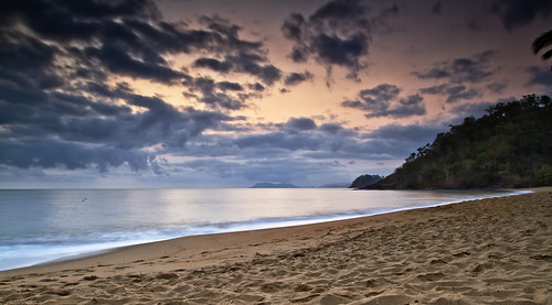 beach clouds gorgeous australia cairns australiatrip2011 trinitybeachsunrise seachangeapartments skymissit