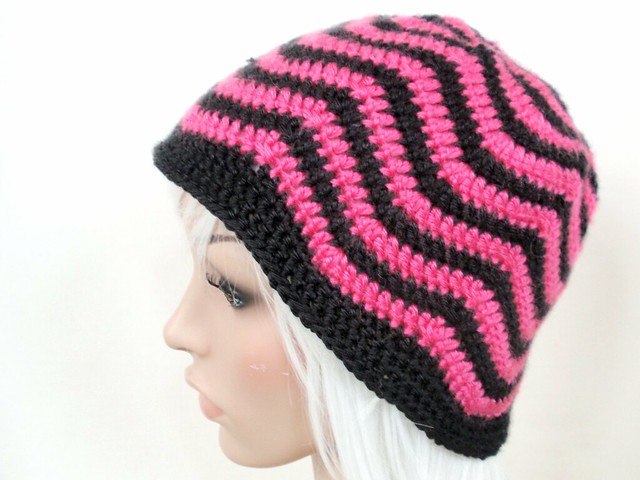 TuTu Spiral Hat - Crystal Palace Yarns - free knit hat pattern