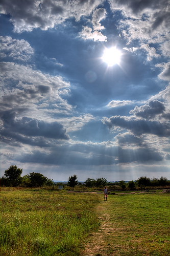 clouds canon bright background country bulgaria hdr bg barbera countrylife pliska sumen shumen 550d eos550d salvabarbera