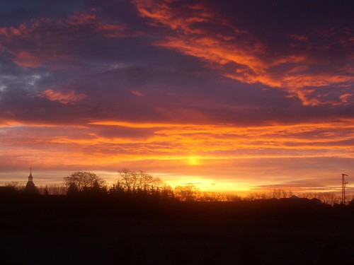 november im sonnenaufgang über löhsten