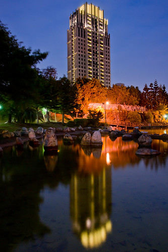 taiwan nightview 夜景 豐樂雕塑公園 台中市 taichungcity sonya850 sony2470za fenglesculptureparkfromlovenewworld