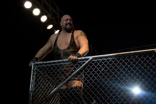 Big Show Plays to the Crowd