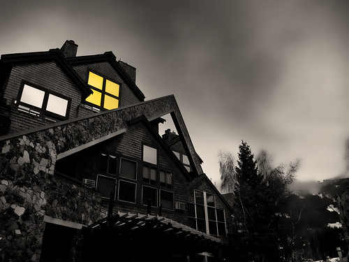 light canada window yellow whistler spooky coloursplash hauntedhouse selectivecolour colourpop