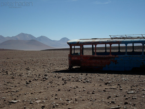 mountains bus desert empty bolivia transportation environment depth altiplano uyuni
