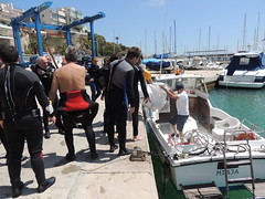 Neteja Submarina Escullera i proximitats Port de Garraf 21/05/2016