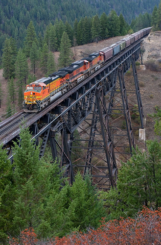 montanaraillink montana bnsf graintrain mrl mrl10thsubdivision marenttrestle marentviaduct trestle bridge railroadbridge evaromontana nagosmontana grain train bnsf4971