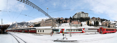 snow station train panoramica neve svizzera stazione treno panoramicview sanktmoritz