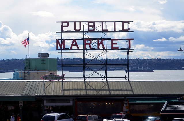 The sign for Pike Place Market.