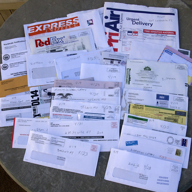30 junk mail scams