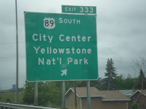 sign montana yellowstonenationalpark intersection i90 livingston us89 biggreensign us191 freewayjunction