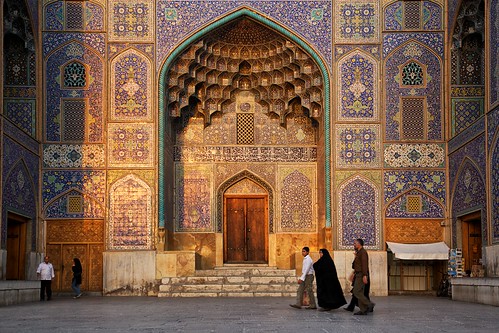 sunset architecture iran dusk middleeast persia mosque esfahan isfahan reportage imamsquare sheikhlotfallahmosque shahsquare naqshejahansquare shaykhbahai