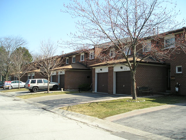 2688 Bromsgrove Rd Clarkson Mississauga Townhouse